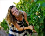 Amanda Grapepicking Colour